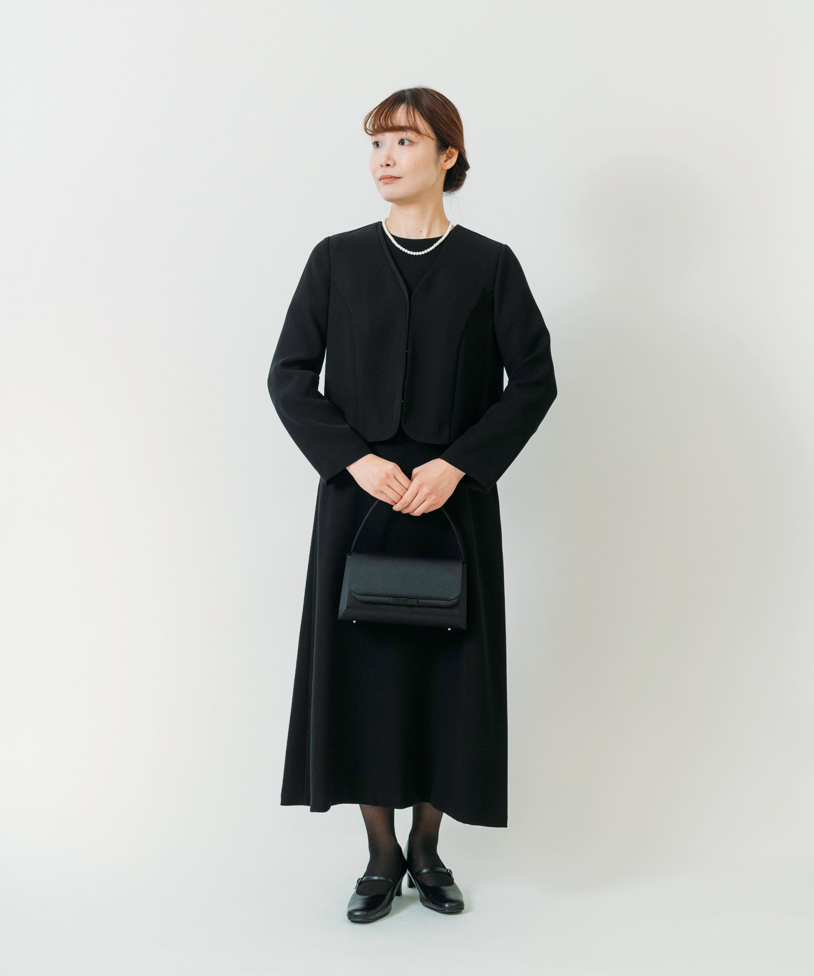 SUMIZUMI/くるみボタンのIラインワンピース（ブラックフォーマル/礼服 
