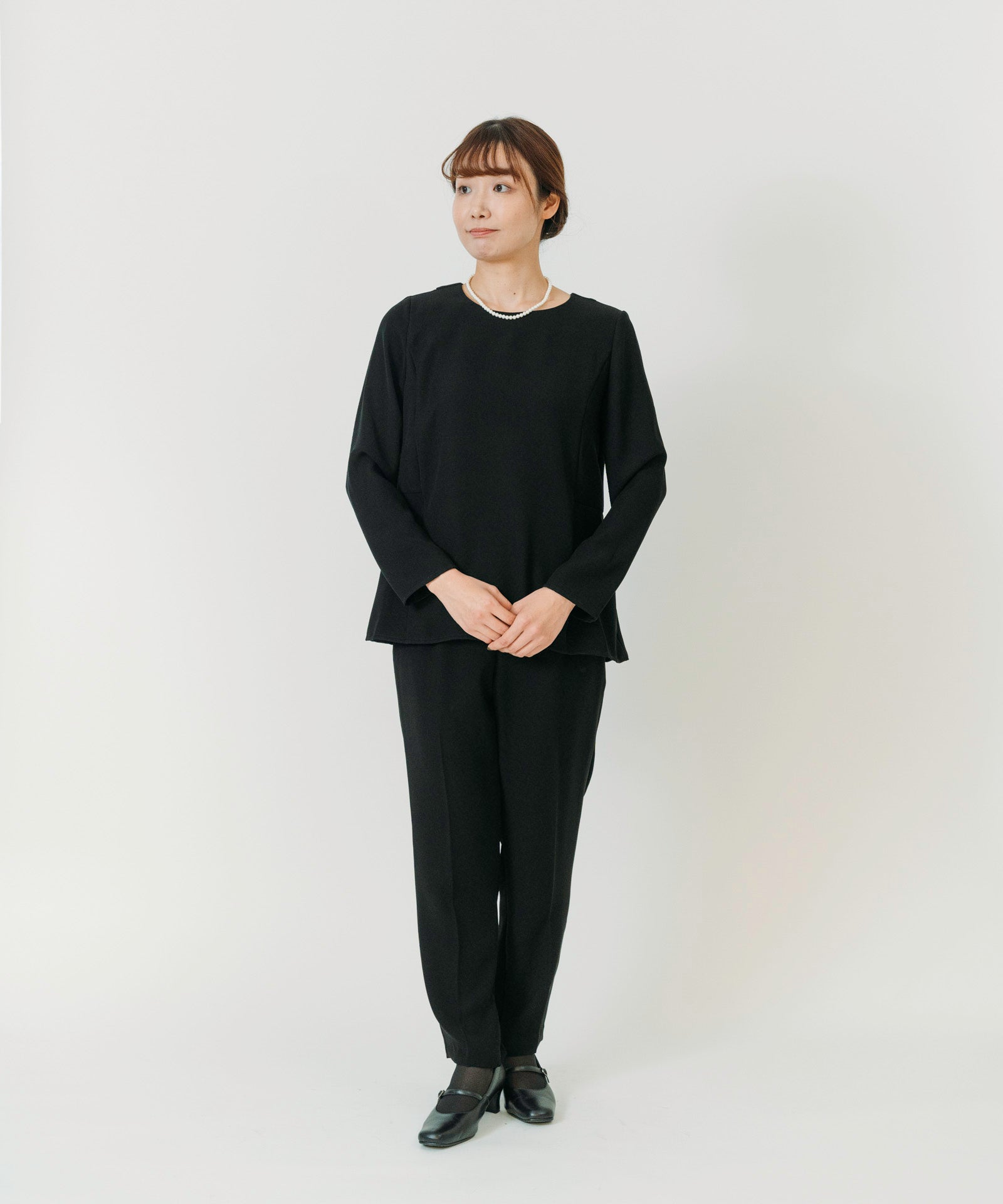 SUMIZUMI/くるみボタンのIラインワンピース（ブラックフォーマル/礼服 
